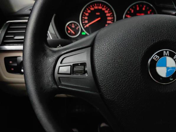 BMW 3 серии VI (F3x) Рестайлинг с пробегом 2016 года, цена 2 250 000 рублей, 72000 км, седан, Автокод Объявления