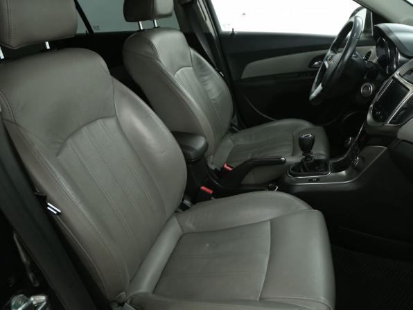 Chevrolet Cruze I Рестайлинг с пробегом 2013 года, цена 719 000 рублей, 183700 км, седан, Автокод Объявления
