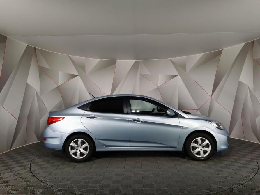 Hyundai Solaris I Москва  - изображение 6
