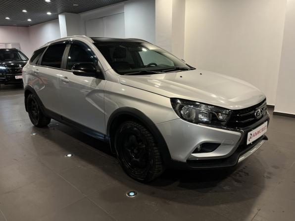 Lada (ВАЗ) Vesta I с пробегом 2021 года, цена 1 378 000 рублей, 37785 км, универсал, Автокод Объявления