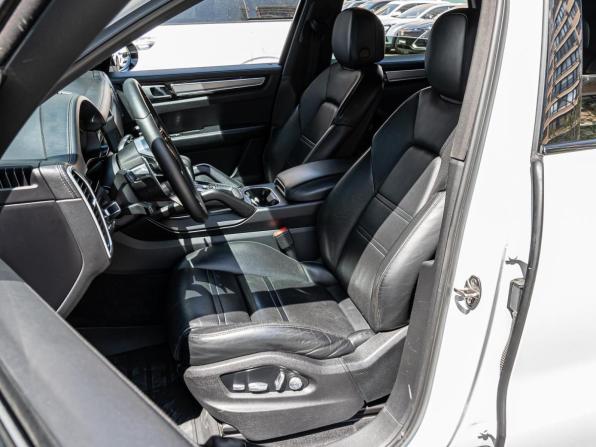 Porsche Cayenne III с пробегом 2018 года, цена 4 900 000 рублей, 130684 км, внедорожник, Автокод Объявления