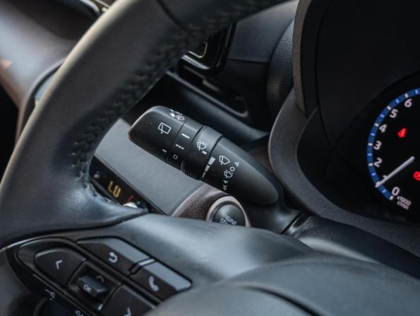 Toyota Yaris Cross I с пробегом 2021 года, цена 2 230 000 рублей, 20881 км, внедорожник, Автокод Объявления