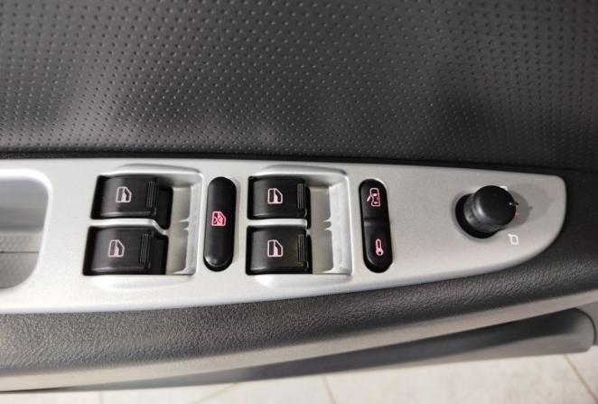 Chery Bonus (A13) с пробегом 2011 года, цена 460 000 рублей, 78213 км, лифтбек, Автокод Объявления
