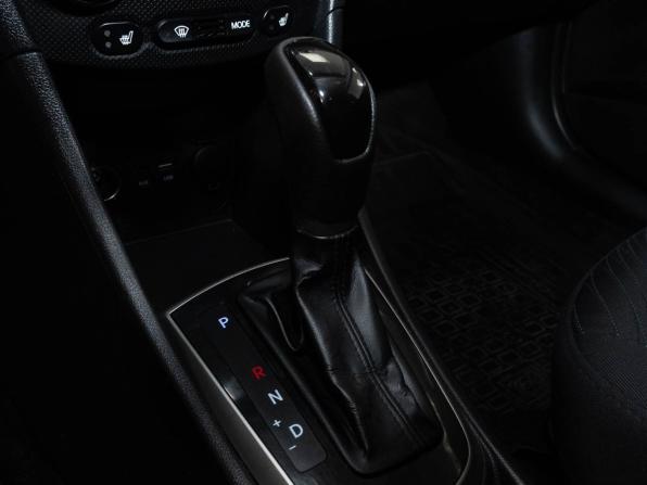 Hyundai Solaris I Рестайлинг с пробегом 2015 года, цена 1 029 000 рублей, 194535 км, седан, Автокод Объявления