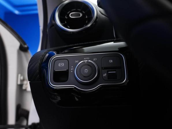 Mercedes-Benz A-Класс IV (W177) с пробегом 2020 года, цена 1 999 077 рублей, 102278 км, седан, Автокод Объявления