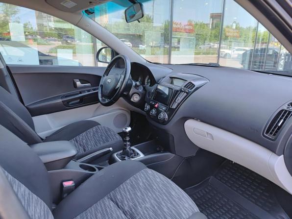 Kia Ceed I с пробегом 2009 года, цена 489 800 рублей, 244891 км, хэтчбек, Автокод Объявления