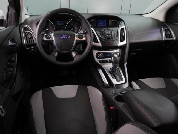Ford Focus III с пробегом 2012 года, цена 649 000 рублей, 257855 км, универсал, Автокод Объявления