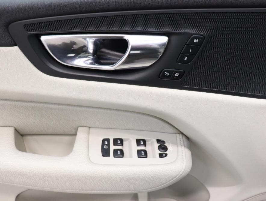 Volvo XC60 II Санкт-Петербург  - изображение 20
