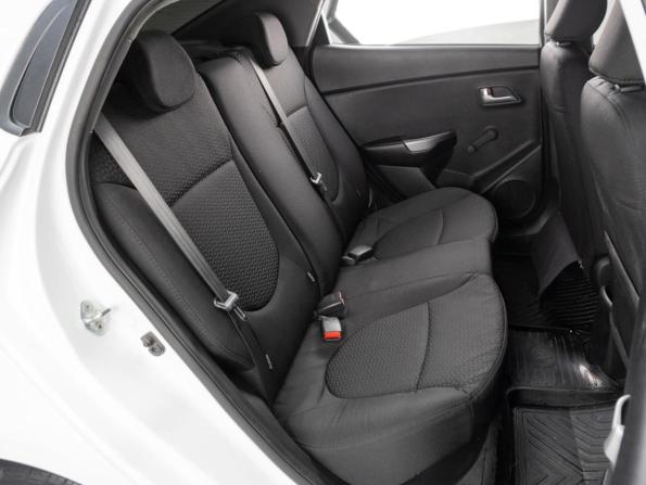Kia Rio III Рестайлинг с пробегом 2015 года, цена 1 069 000 рублей, 95113 км, седан, Автокод Объявления