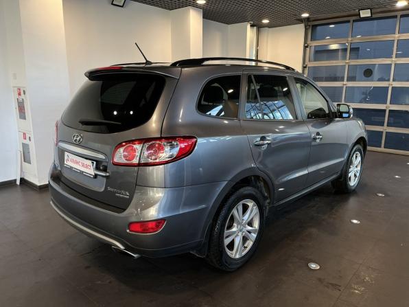 Hyundai Santa Fe II Рестайлинг с пробегом 2012 года, цена 1 240 000 рублей, 220292 км, внедорожник, Автокод Объявления