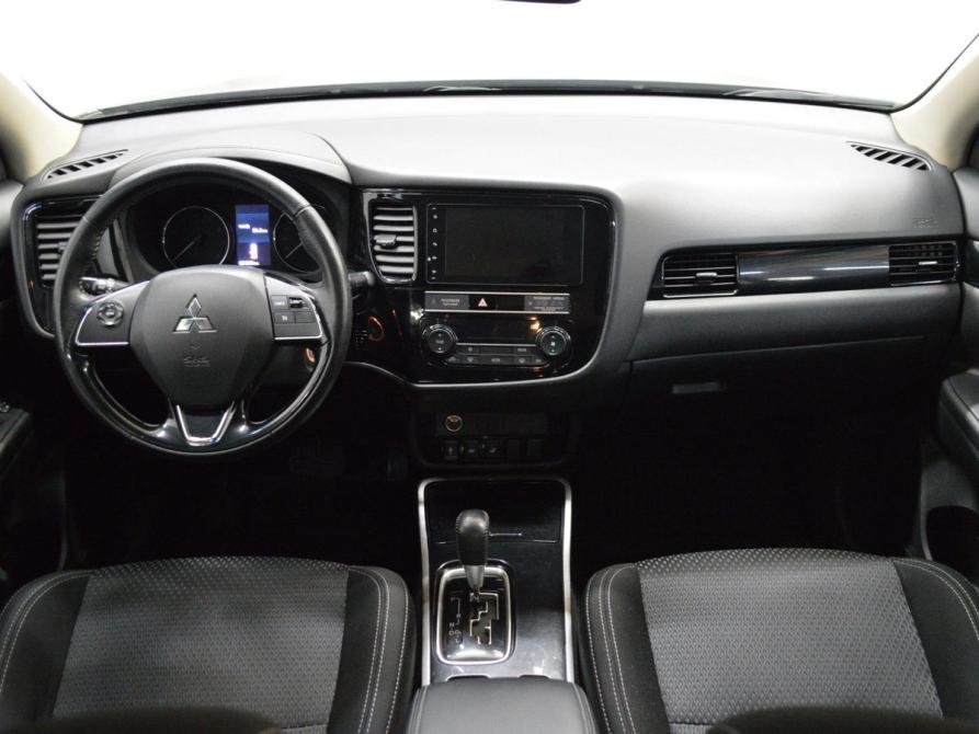 Mitsubishi Outlander III Рестайлинг 3 Санкт-Петербург  - изображение 14