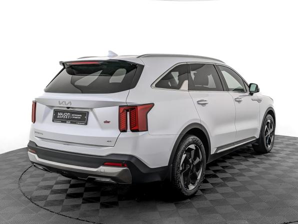 Kia Sorento IV Рестайлинг с пробегом 2024 года, цена 4 660 000 рублей, 45082 км, внедорожник, Автокод Объявления