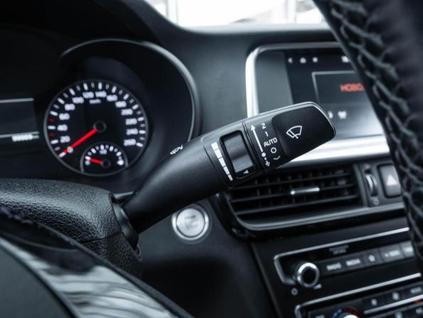 Kia Optima IV с пробегом 2018 года, цена 1 898 700 рублей, 99989 км, седан, Автокод Объявления