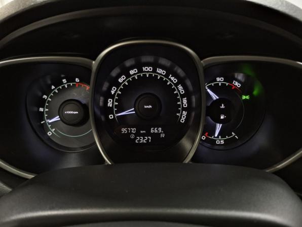 Lada (ВАЗ) Vesta I с пробегом 2016 года, цена 700 000 рублей, 95749 км, седан, Автокод Объявления