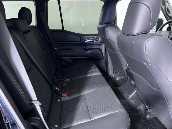 Toyota Land Cruiser Prado 250 Series с пробегом 2024 года, цена 9 999 000 рублей, 18726 км, внедорожник, Автокод Объявления