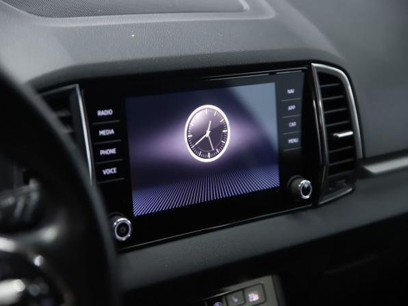 Skoda Karoq I с пробегом 2020 года, цена 2 090 000 рублей, 113996 км, внедорожник, Автокод Объявления