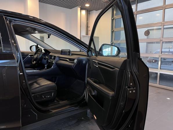Lexus RX IV с пробегом 2018 года, цена 4 040 000 рублей, 114849 км, внедорожник, Автокод Объявления