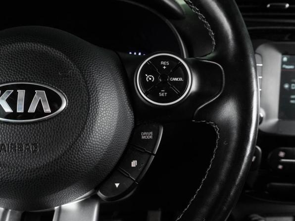 Kia Soul II Рестайлинг с пробегом 2019 года, цена 1 799 000 рублей, 97973 км, хэтчбек, Автокод Объявления