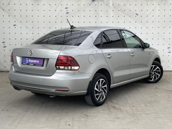 Volkswagen Polo V Рестайлинг с пробегом 2018 года, цена 1 400 000 рублей, 101215 км, седан, Автокод Объявления