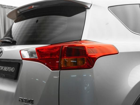 Toyota RAV4 IV (XA40) с пробегом 2015 года, цена 2 150 000 рублей, 114645 км, внедорожник, Автокод Объявления