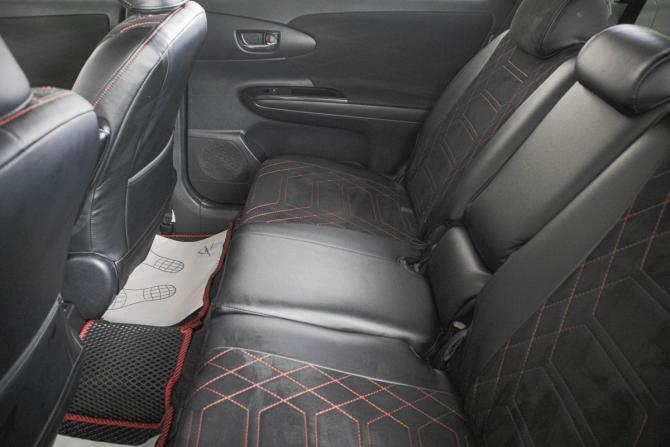 Toyota Wish II Рестайлинг с пробегом 2016 года, цена 1 749 000 рублей, 154000 км, минивэн, Автокод Объявления