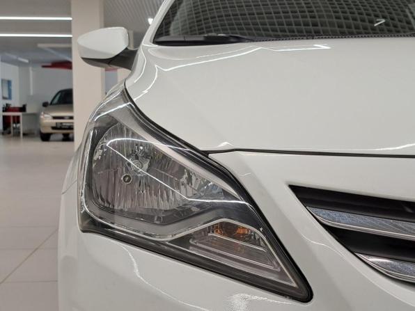 Hyundai Solaris I Рестайлинг с пробегом 2014 года, цена 725 000 рублей, 203302 км, седан, Автокод Объявления