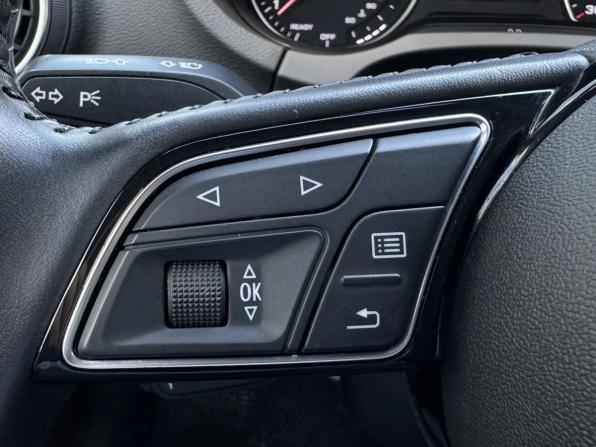 Audi A3 III (8V) Рестайлинг с пробегом 2019 года, цена 2 350 000 рублей, 40275 км, седан, Автокод Объявления