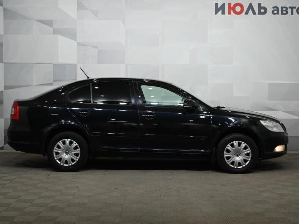 Skoda Octavia II (A5) Рестайлинг с пробегом 2011 года, цена 850 000 рублей, 217347 км, лифтбек, Автокод Объявления