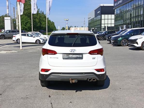Hyundai Santa Fe III Рестайлинг с пробегом 2017 года, цена 1 852 000 рублей, 218700 км, внедорожник, Автокод Объявления