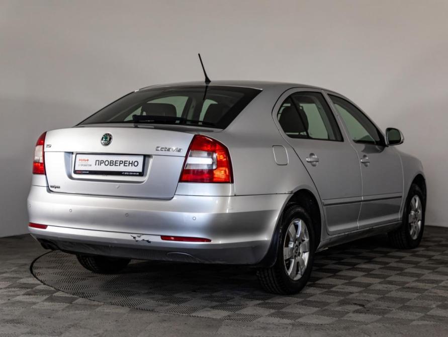 Skoda Octavia II (A5) Рестайлинг Санкт-Петербург  - изображение 6