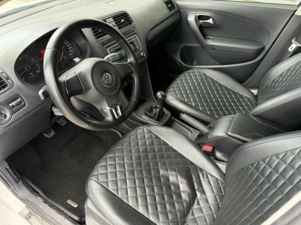 Volkswagen Polo V с пробегом 2013 года, цена 662 250 рублей, 135261 км, седан, Автокод Объявления