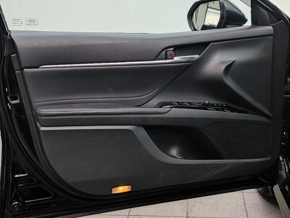 Toyota Camry VIII (XV70) с пробегом 2019 года, цена 2 290 000 рублей, 188578 км, седан, Автокод Объявления