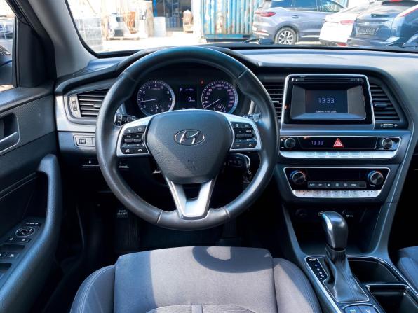 Hyundai Sonata VII (LF) Рестайлинг с пробегом 2018 года, цена 1 499 000 рублей, 218375 км, седан, Автокод Объявления