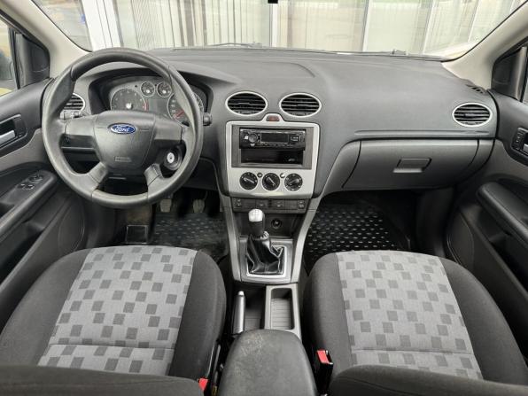 Ford Focus II с пробегом 2007 года, цена 380 000 рублей, 298300 км, седан, Автокод Объявления