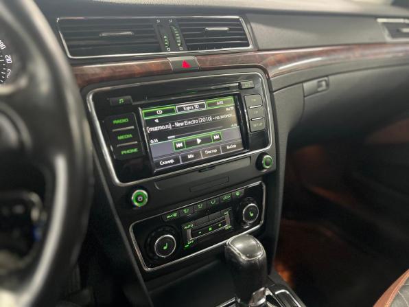 Skoda Superb II с пробегом 2013 года, цена 740 000 рублей, 263000 км, лифтбек, Автокод Объявления