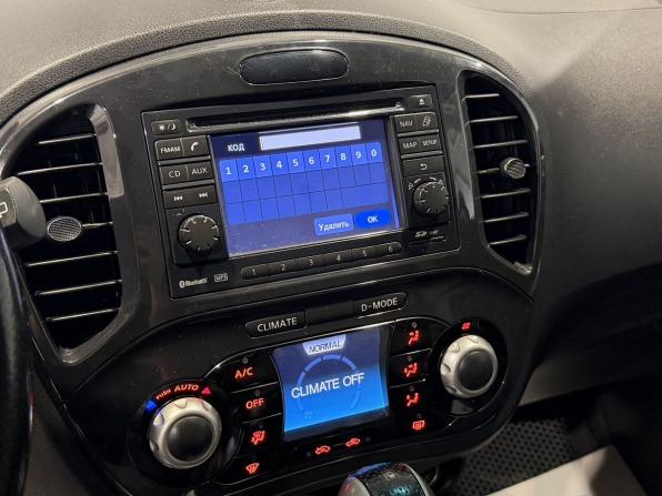 Nissan Juke I с пробегом 2012 года, цена 950 000 рублей, 231320 км, внедорожник, Автокод Объявления