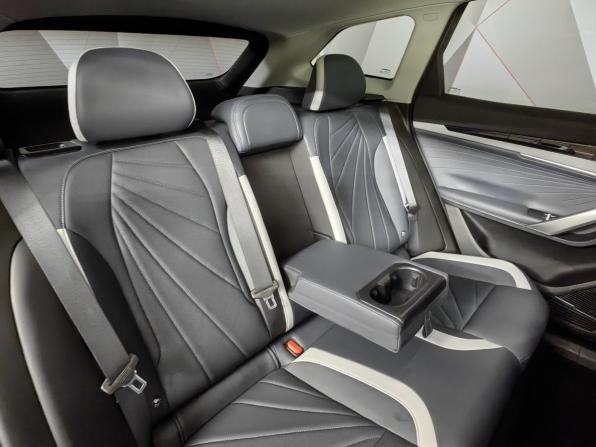 Geely Atlas II с пробегом 2023 года, цена 2 455 150 рублей, 67514 км, внедорожник, Автокод Объявления