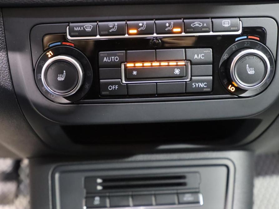 Volkswagen Tiguan I Рестайлинг Санкт-Петербург  - изображение 14