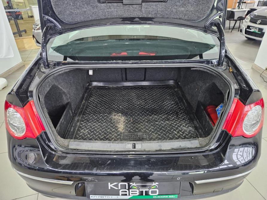 Volkswagen Passat B6 Курган  - изображение 11