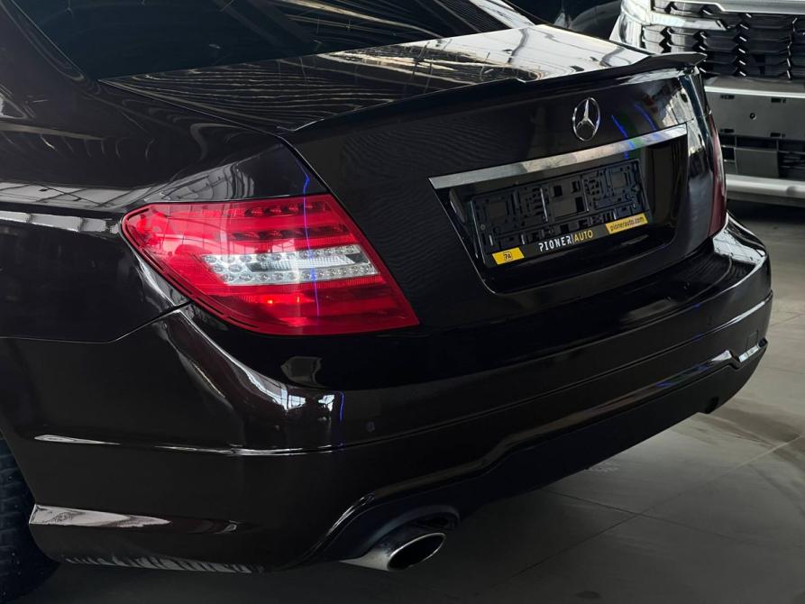 Mercedes-Benz C-Класс III (W204) Рестайлинг Оренбург  - изображение 9