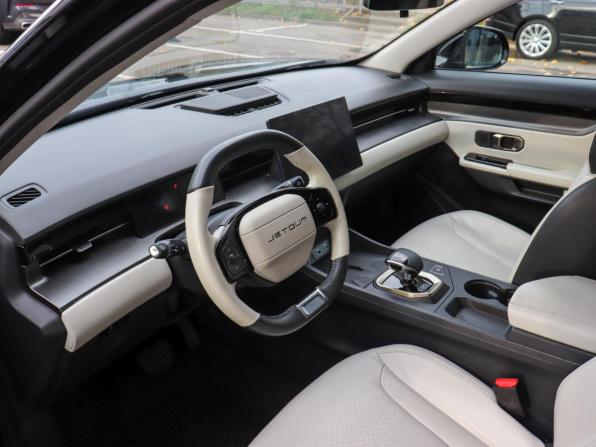 JETOUR DASHING I с пробегом 2023 года, цена 1 970 000 рублей, 35991 км, внедорожник, Автокод Объявления