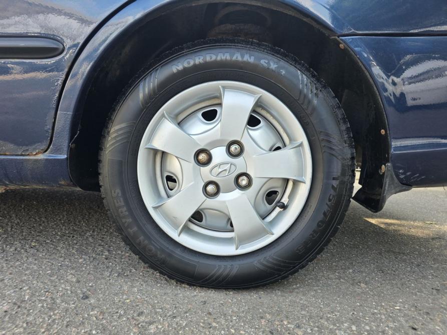 Hyundai Accent II Москва  - изображение 17