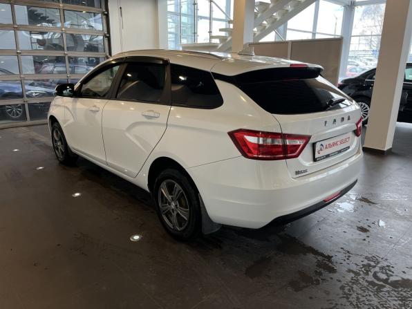 Lada (ВАЗ) Vesta I с пробегом 2021 года, цена 1 340 000 рублей, 60950 км, универсал, Автокод Объявления