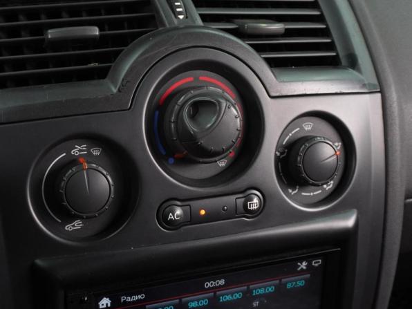 Renault Megane II Рестайлинг с пробегом 2008 года, цена 549 000 рублей, 238691 км, седан, Автокод Объявления