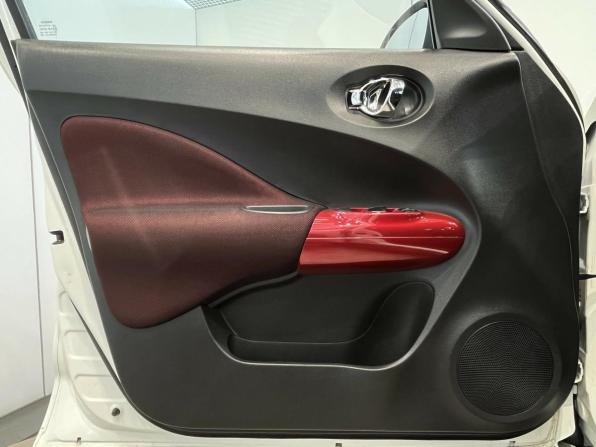 Nissan Juke I с пробегом 2011 года, цена 930 000 рублей, 147590 км, внедорожник, Автокод Объявления