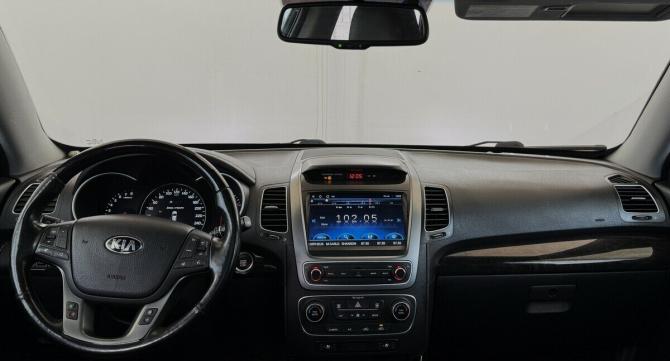 Kia Sorento II Рестайлинг с пробегом 2015 года, цена 2 150 000 рублей, 112680 км, внедорожник, Автокод Объявления