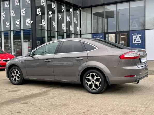 Ford Mondeo IV Рестайлинг с пробегом 2014 года, цена 990 000 рублей, 193230 км, седан, Автокод Объявления