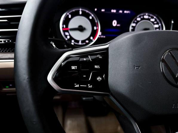 Volkswagen Touareg III с пробегом 2021 года, цена 5 550 000 рублей, 102693 км, внедорожник, Автокод Объявления