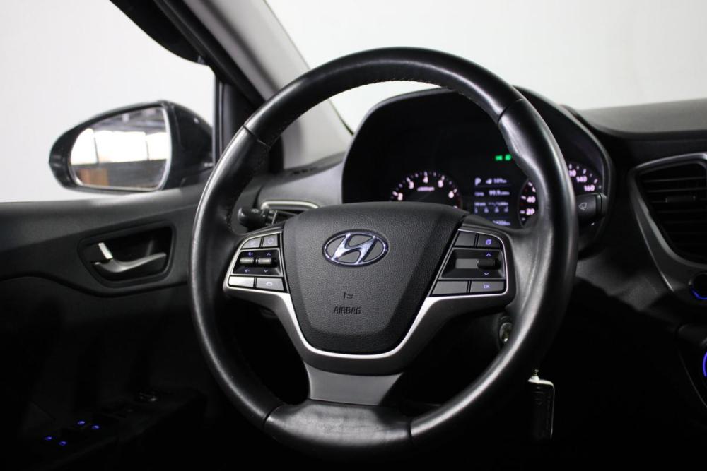 Hyundai Solaris II Санкт-Петербург  - изображение 13