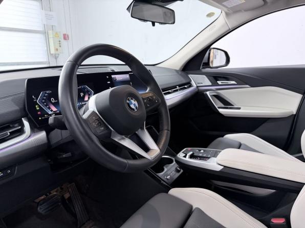 BMW X2 II (U10) с пробегом 2024 года, цена 5 400 000 рублей, 3313 км, внедорожник, Автокод Объявления